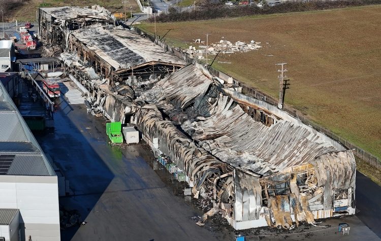Τα δυστυχήματα, η στοχοποίηση της βιομηχανίας και η υποκρισία των πολιτικών