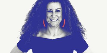 Η Κατερίνα Βρανά στο VOX με την παράσταση «Χάρηκα!»