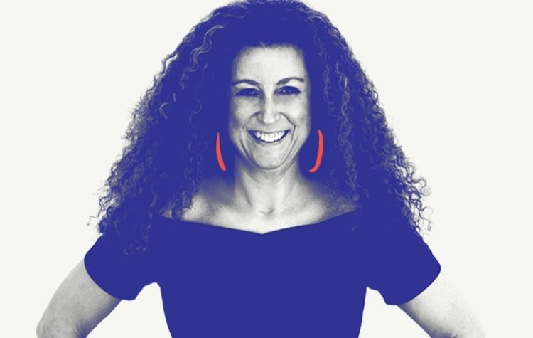 Η Κατερίνα Βρανά στο VOX με την παράσταση «Χάρηκα!»