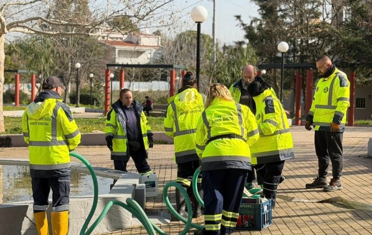 «ΥΔΡΑΣΠΙΣ»: Άσκηση της Υπηρεσίας Πολιτικής Προστασίας του Δήμου στη Νέα Ερυθραία