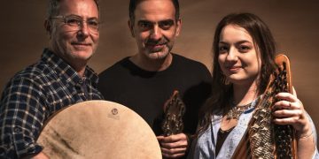 Βαγγέλης Καρίπης Trio - Γιώργος Κοντογιάννης & Κατερίνα Ζήση στο Theatre of the NO