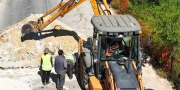 Δήμος Αμαρουσίου: «Επεκτάσεις και αποκαταστάσεις αγωγών ακάθαρτων και ομβρίων στις Εργατικές Κατοικίες»