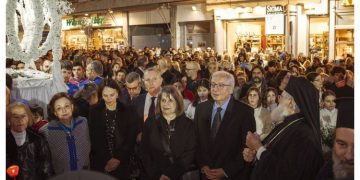 Με κατάνυξη η Ακολουθία της Αποκαθήλωσης και η Περιφορά του Επιταφίου στον Ι.Ν. Κοιμήσεως Θεοτόκου Αμαρουσίου παρουσία του Δημάρχου