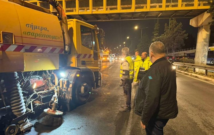 Φωτιά σε φορτηγό στο ύψος της Ν. Φιλαδέλφειας