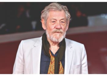Ίαν ΜακΚέλεν: «Αχρείαστη η Α.Ι. στην Τέχνη»