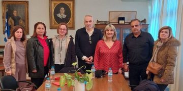 Επίσκεψη του Ιωνικού Συνδέσμου στο Ίδρυμα Γεωργίου και Αικατερίνης Χατζηκώνστα