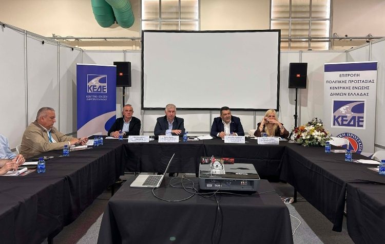 Βλάσσης Σιώμος: «Έμφαση στην εφαρμογή του νόμου "Ενεργή Μάχη" ενόψει της νέας αντιπυρικής περιόδου»