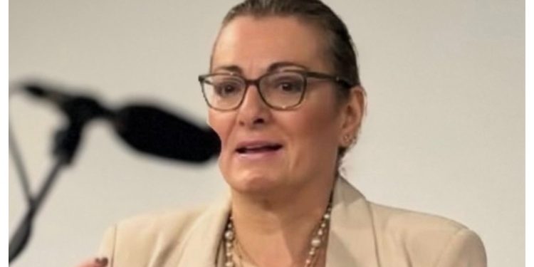 Νατάσσα Κοσμοπούλου στην «Α»: «Ολοκληρωμένο σχέδιο παρεμβάσεων για τα πεζοδρόμια»