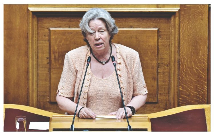 Συνέντευξη στην εφημερίδα ΑΜΑΡΥΣΙΑ και στον δημοσιογράφο Γιάννη Μπεθάνη