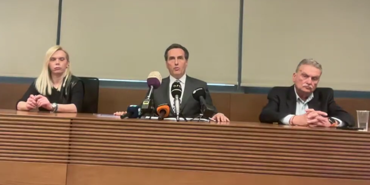 Καταγγελίες του Αμαρουσίου κατά του προέδρου της ΕΟΚ Βαγγέλη Λιόλιου σε έκτακτη συνέντευξη Τύπου