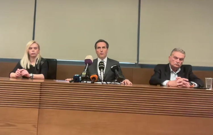 Καταγγελίες του Αμαρουσίου κατά του προέδρου της ΕΟΚ Βαγγέλη Λιόλιου σε έκτακτη συνέντευξη Τύπου