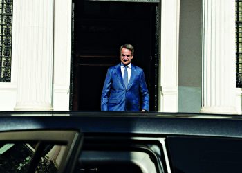 Ανοιχτά όλα τα σενάρια