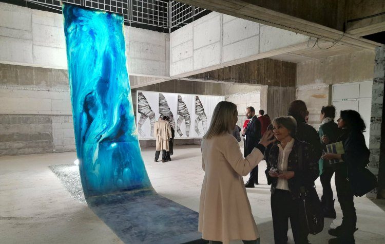 Έκθεση σύγχρονης τέχνης «In /Out of Time – Στην ώρα, εκτός χρόνου».