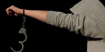 Με μεγάλη συμμετοχή η εκδήλωση της Κ.Ο. Βριλησσίων για τη νεανική παραβατικότητα