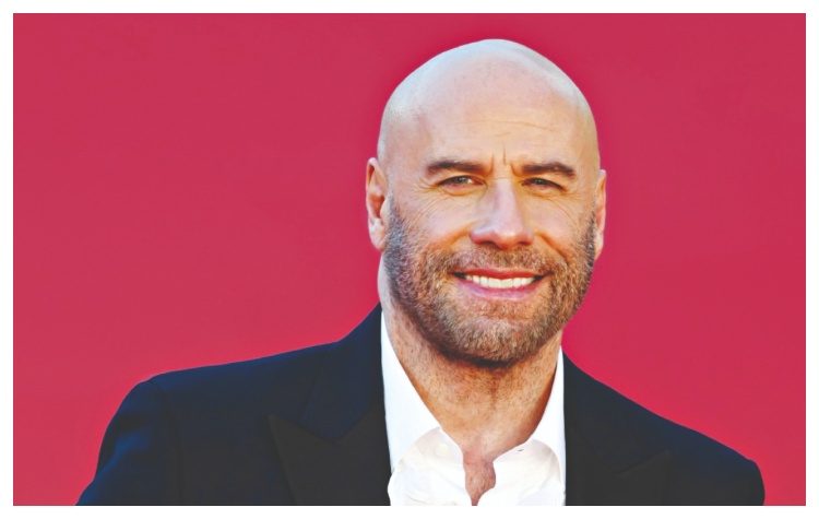 Η ταινία με τίτλο «Propeller One-Way Night Coach» αποτελεί μεταφορά του ομώνυμου βιβλίου που είχε γράψει ο διάσημος ηθοποιός και θα παρουσιαστεί στο 79ο Φεστιβαλ των Καννών