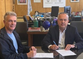 «Έπεσαν» υπογραφές για σχολικές επισκευές