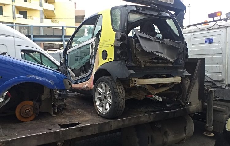 Μεταμόρφωση: Εντατικοποιούνται οι παρεμβάσεις για τα εγκαταλελειμμένα οχήματα