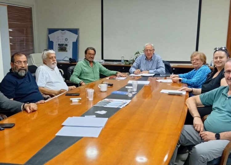 Συνάντηση του δημάρχου Αμαρουσίου Θεόδωρου Αμπατζόγλου με τον Α.Ο. Οδυσσέας