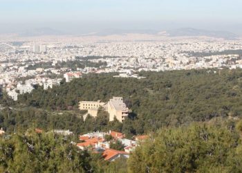 Εκκρεµότητες που ξεµπλοκάρουν