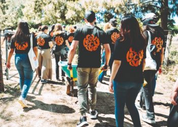 KAIZEN GAMING: Εκατοντάδες εργαζόμενοι στο εθελοντικό περιβαλλοντικό πρόγραμμα «The Collective»