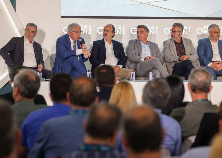Το ζήτημα του έντονου κυκλοφοριακού προβλήματος του Αμαρουσίου ανέπτυξε ο δήμαρχος Αμαρουσίου Θεόδωρος Αμπατζόγλου κατά την τοποθέτησή του την Τετάρτη 27 Μαΐου, στο πλαίσιο της Attica Green Expo 2026