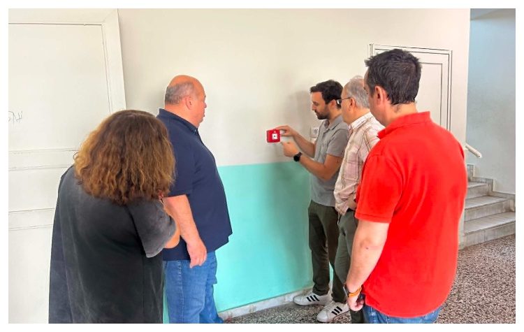 Ξεκινά η εκπαίδευση του προσωπικού των σχολείων στα συστήματα πυρανίχνευσης