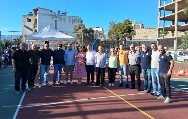 Εγκαινιάστηκε το ανακαινισμένο γήπεδο μπάσκετ της οδού Δωδεκανήσου
