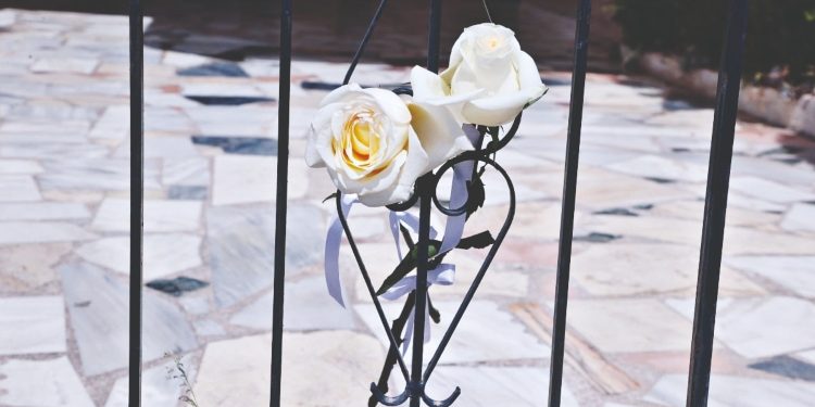 Κάτι πάει πολύ στραβά…