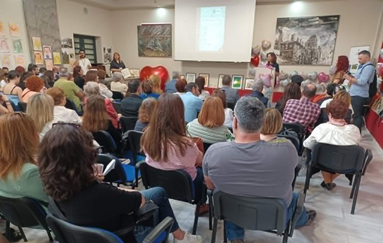 «Τη ζακέτα σου να πάρεις» - Εκδήλωση για Γιορτή της Μητέρας