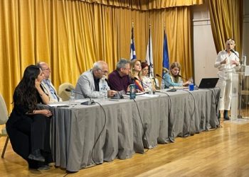 Διάλογος για την παιδική-εφηβική βία στο Δημαρχείο Κηφισιάς