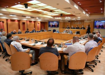 ΚΕΔΕ: «Γκρίνια» για οικονομικά και ΥΔΟΜ άκουσε στο Δ.Σ. ο υπουργός Ψηφιακής Διακυβέρνησης Δημήτρης Παπαστεργίου
