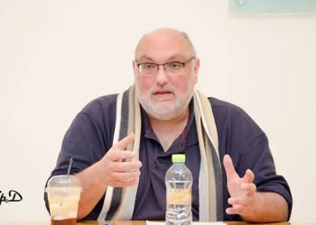 Δημήτρης Πολυχρονιάδης για ανέγερση και συντήρηση σχολείων στο Μαρούσι: «Ο βασιλιάς είναι γυμνός»