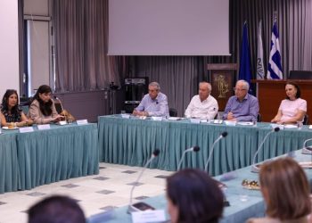 Δημαρχείο Αμαρουσίου: Επί τάπητος οι ανάγκες και οι παρεμβάσεις στα σχολεία Α/Βάθμιας Εκπαίδευσης της πόλης