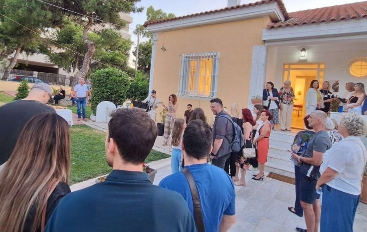 Με την έκθεση της Ελένης Ρουπάκα έκλεισε η εικαστική περίοδος της Δημοτικής Πινακοθήκης