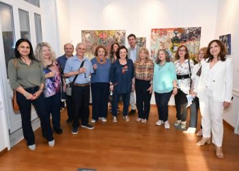 Εγκαινιάστηκε η έκθεση «GREEKολόρε» του Αθανάσιου Κολλίντζα στον Πολυχώρο «Άρτεμις» Δήμου Αμαρουσίου