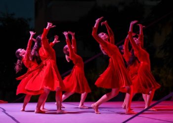 Μπαλέτο και σύγχρονος χορός στη σκηνή του Αμαλίειου θέατρο Δήμου Αμαρουσίου