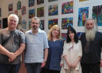 «Κοιτάζοντας το φως – Η Αγία Παρασκευή ως ζωντανή αφήγηση πόλης»