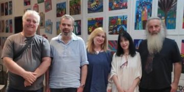 «Κοιτάζοντας το φως – Η Αγία Παρασκευή ως ζωντανή αφήγηση πόλης»