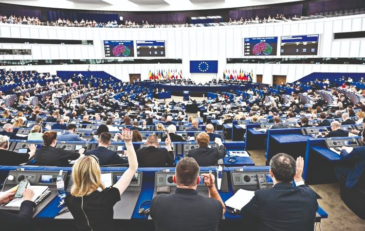 Ευρωπαϊκό Κοινοβούλιο: «Κόκκινη κάρτα» στην Τουρκία!