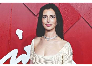 Αν Χάθαγουεϊ: «Ήμουν μισή τυφλή»!