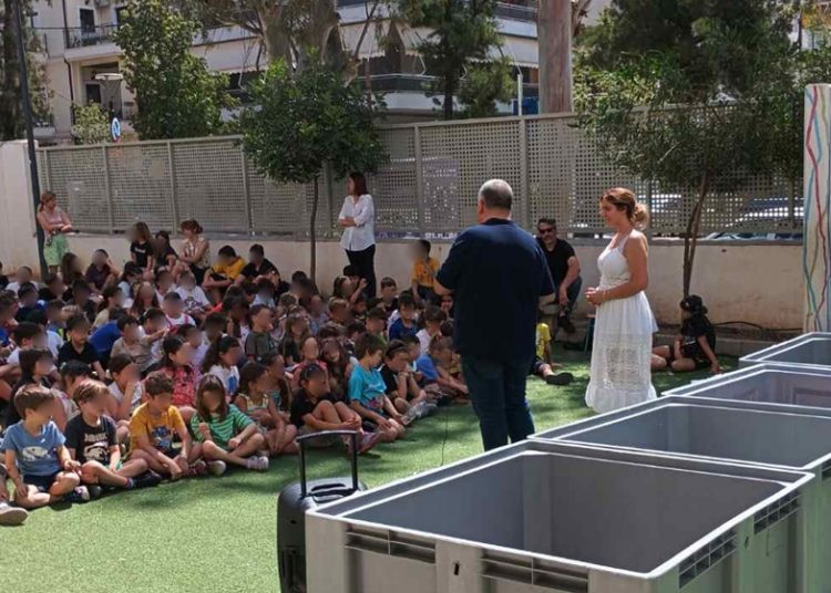 Ν.Φ.-Ν.Χ.: Ολοκληρώθηκαν οι επισκέψεις του «Κινητού Πράσινου Σημείου» στα Δημοτικά