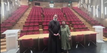 Επίσκεψη της Λίνας Μενδώνη στο «Ιωνικό Κέντρο»