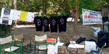 «Ανοιχτή Συνέλευση»: Γλέντι στην πλατεία Ιόλα με… μηνύματα