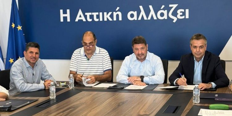«Έπεσαν» υπογραφές ενεργειακής αναβάθμισης τριών σχολείων