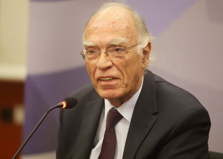Έφυγε από τη ζωή ο Βασίλης Λεβέντης