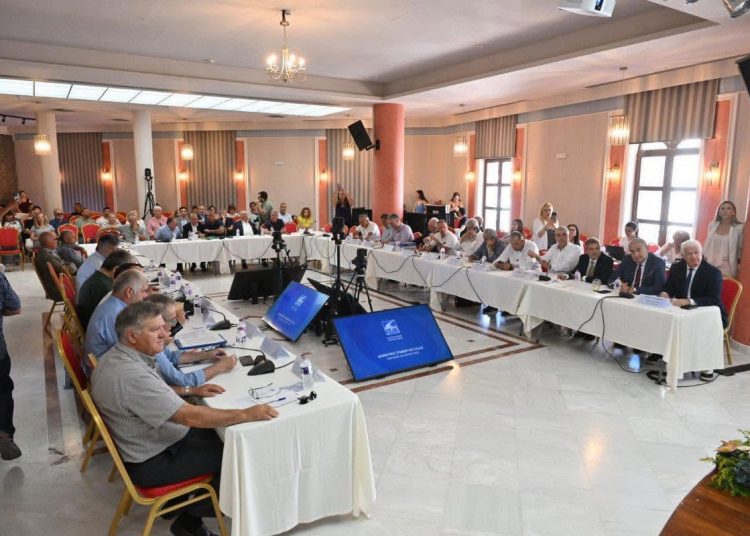 ΚΕΔΕ: «Μετά τον νέο Κώδικα, επόμενος μεγάλος στόχος η συνταγματική θωράκιση της Αυτοδιοίκησης»