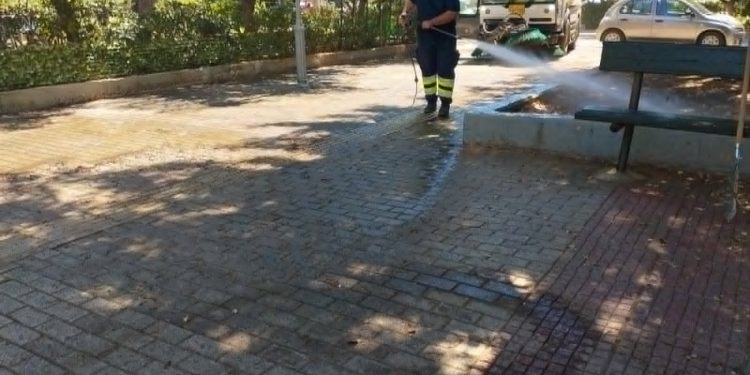 Καθαριότητα σε Ανάβρυτα και Εργατικές Κατοικίες από τον Δήμο Αμαρουσίου