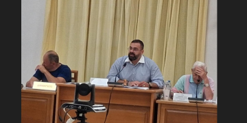 Δημαιρεσίες στον Δήμο Πεντέλης: Επανεξελέγη πρόεδρος του Δημοτικού Συμβουλίου ο Όθωνας Δημοσθένους