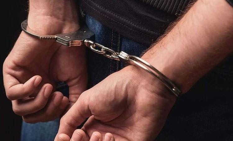 Συνελήφθη 19χρονος για απόπειρα βιασμού 14χρονης σε εμπορικό κέντρο στο Μαρούσι