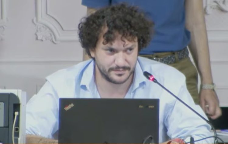 Ο Λευτέρης Αντωνόπουλος ξανά πρόεδρος του δημοτικού συμβουλίου